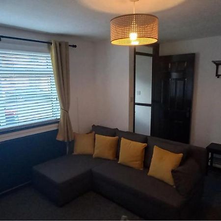 6-Min Walk To New Cross Parking Long Stay Discounts Wolverhampton Buitenkant foto
